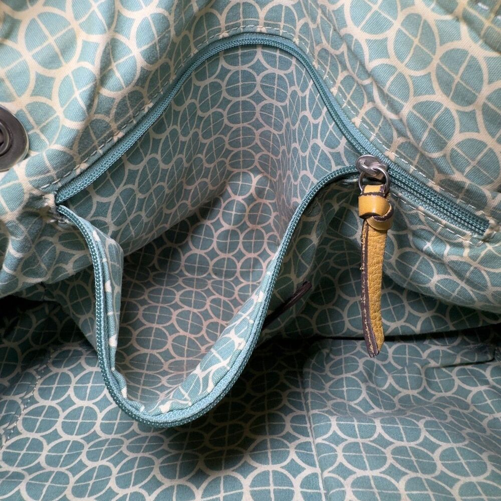 Fossil Bag Yellow Leather Shoulder Bag Embossed Floral Rose Tooled Boho VTG Y2K - Picture 8 of 11